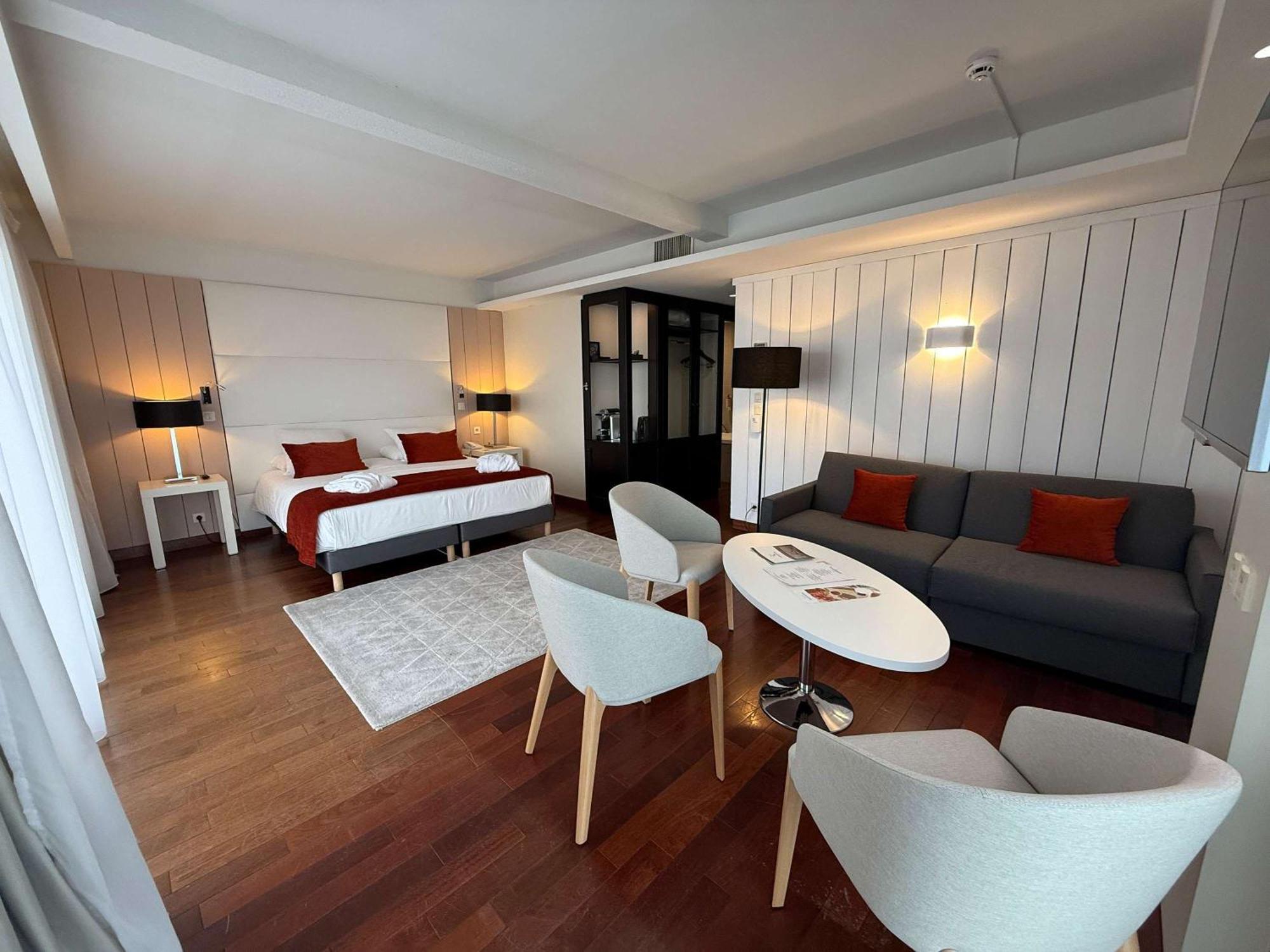 Mercure Dieppe La Présidence Extérieur photo